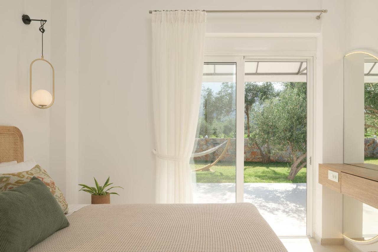 Pelagias Villa Lefka With Heated Pool Mathés Exteriör bild