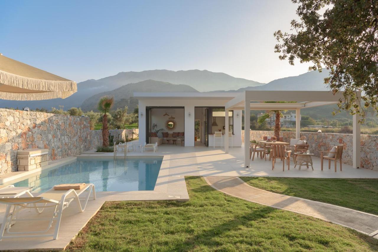 Pelagias Villa Lefka With Heated Pool Mathés Exteriör bild